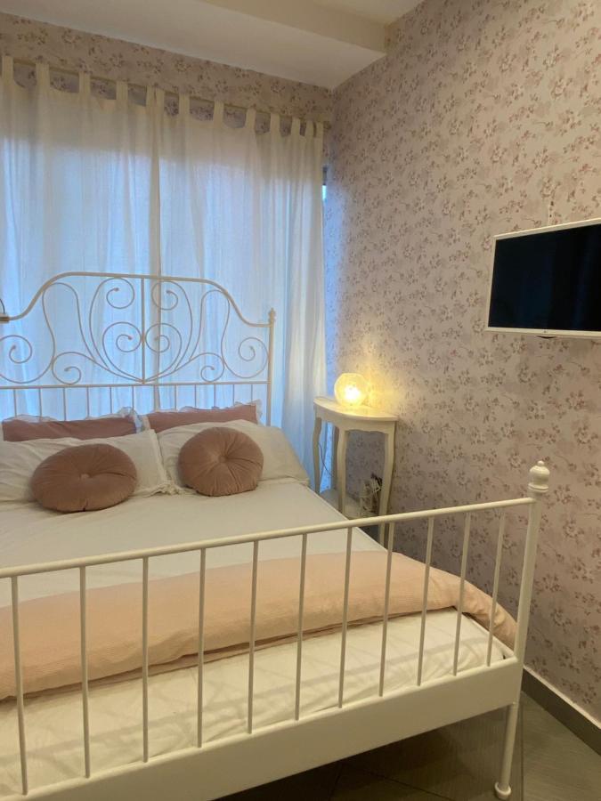 Marilyn Appartments Napoli Luaran gambar